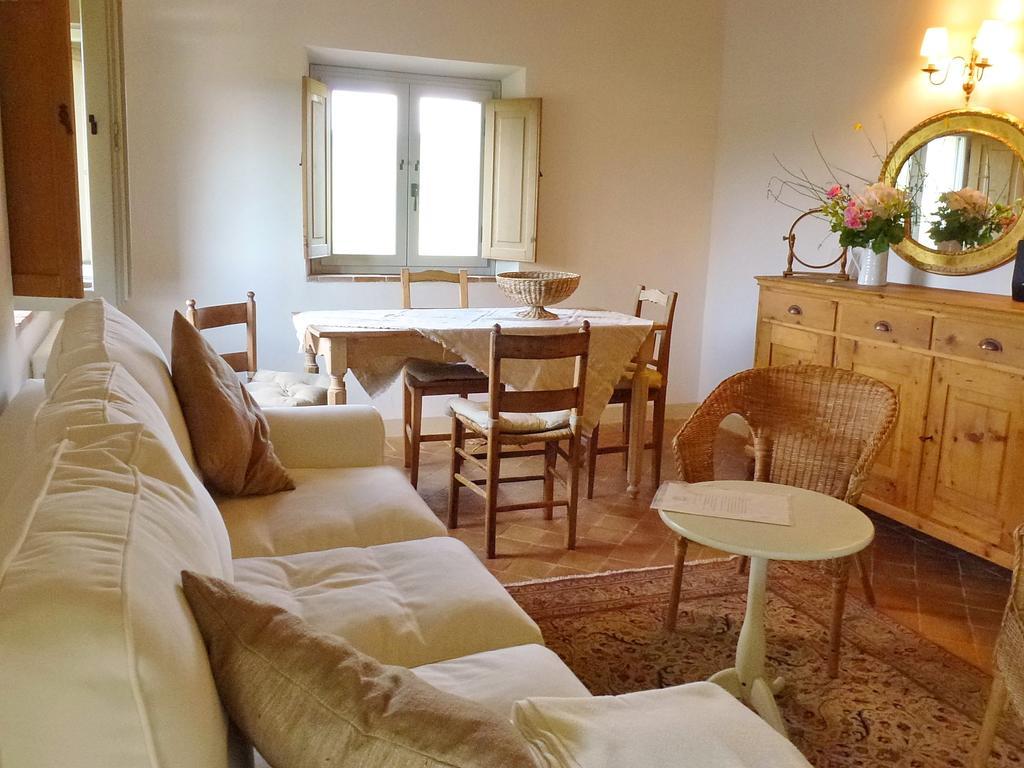 Casarciccia Guest House Todi Room photo